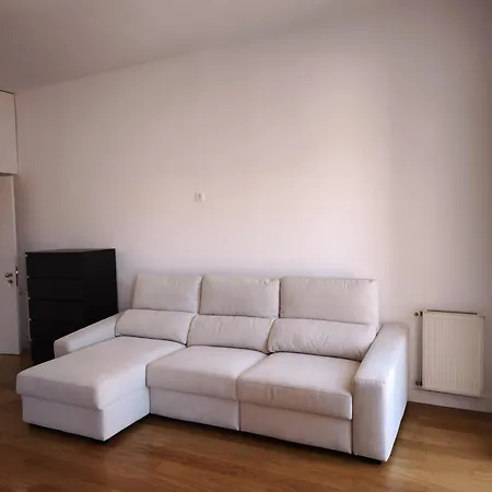 With Three Bedroom In Historic Largo Do Carmo